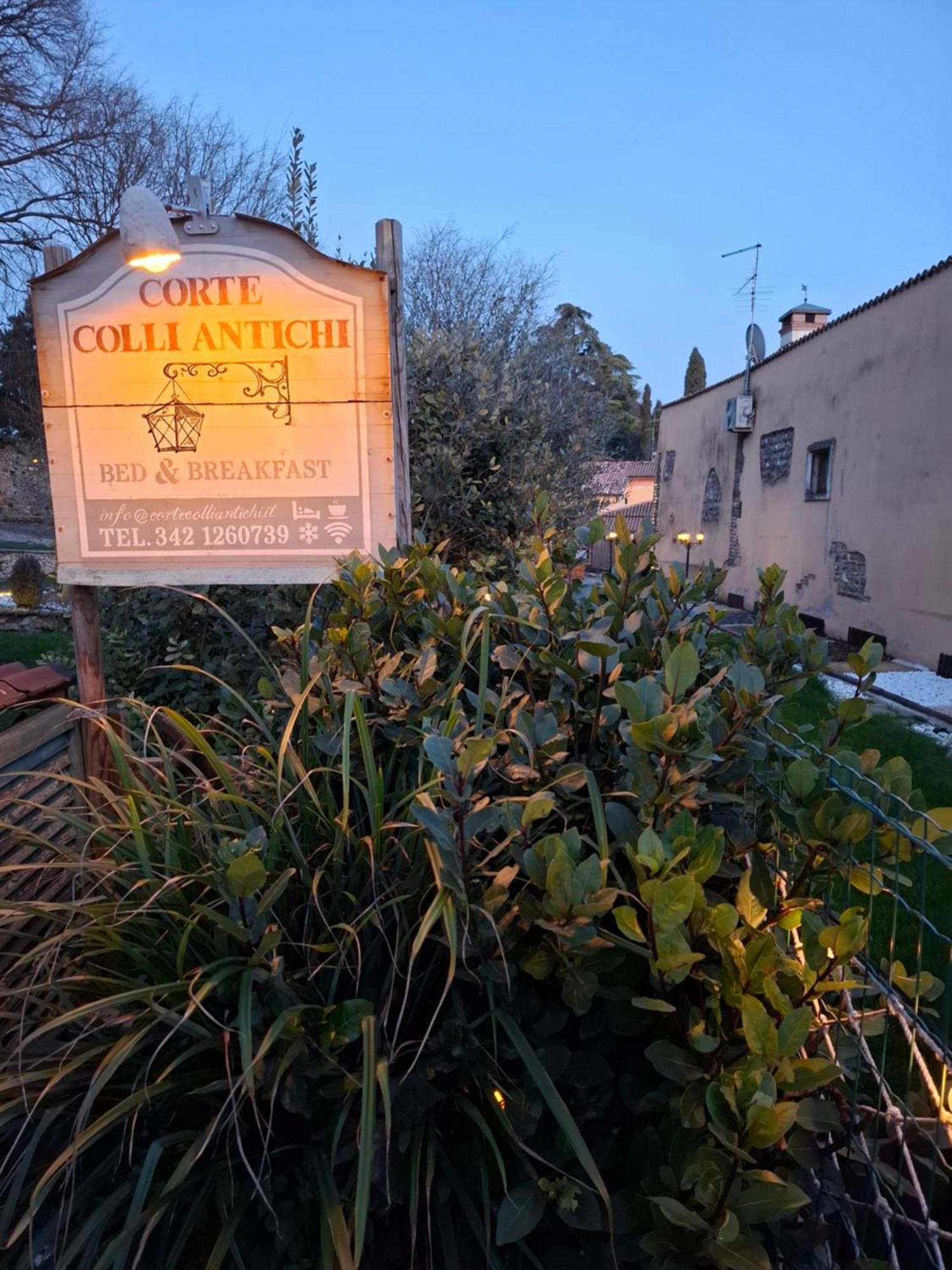 B&B Corte Colli Antichi Sona Exterior photo